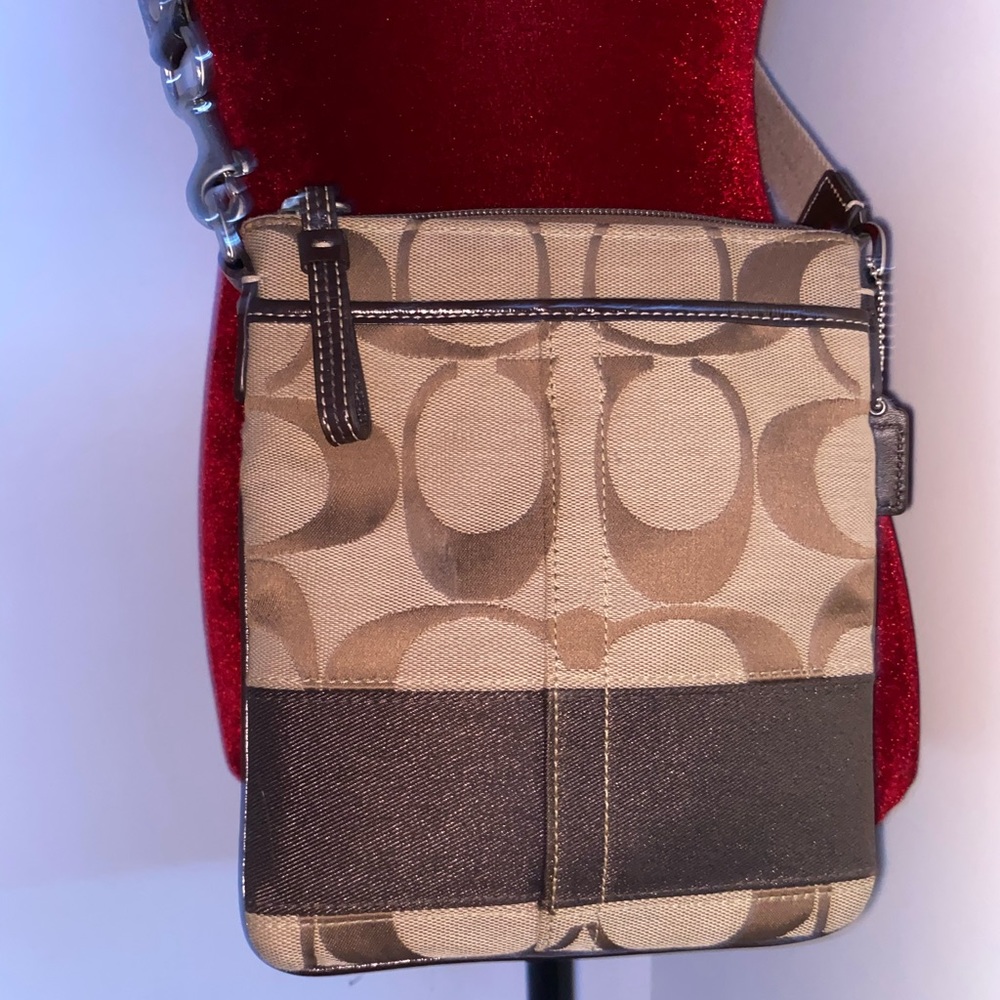 AUTHENTIC Coach Crossbody Bag